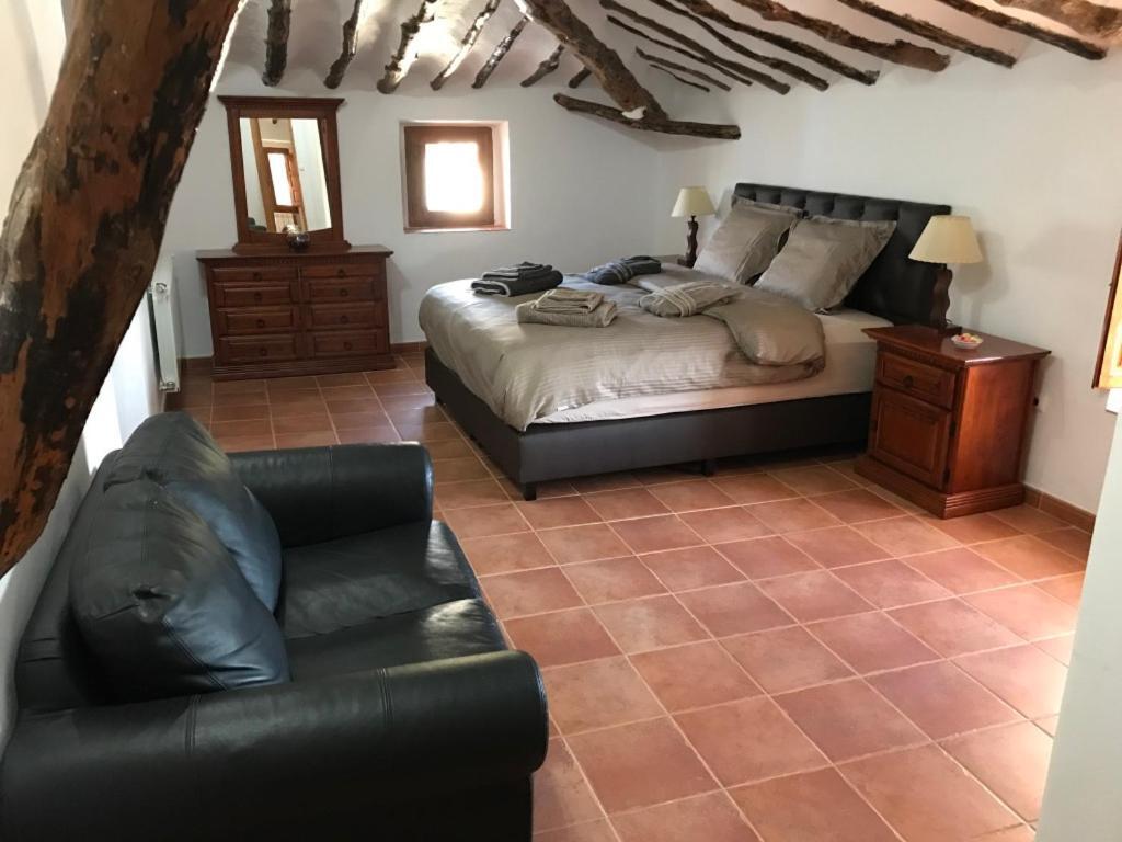 B&B Cortijo El Ciruelo Chirivel Exterior photo
